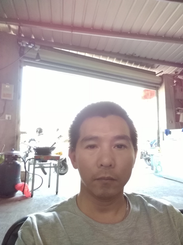 龙骑士的第一张照片--龙岩认干亲服务网