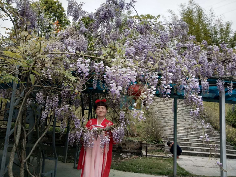 莉莉的第一张照片--龙岩认干亲服务网