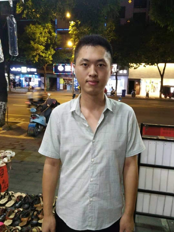 单身的雄鹰的第一张照片--龙岩认干亲服务网